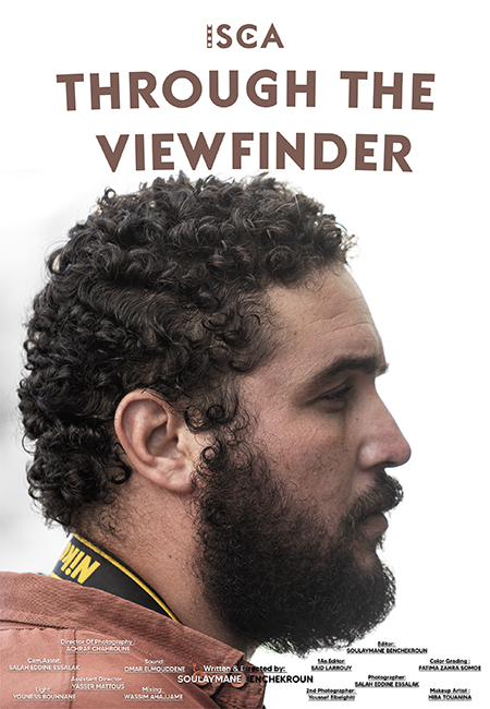 À TRAVERS LE VISEUR